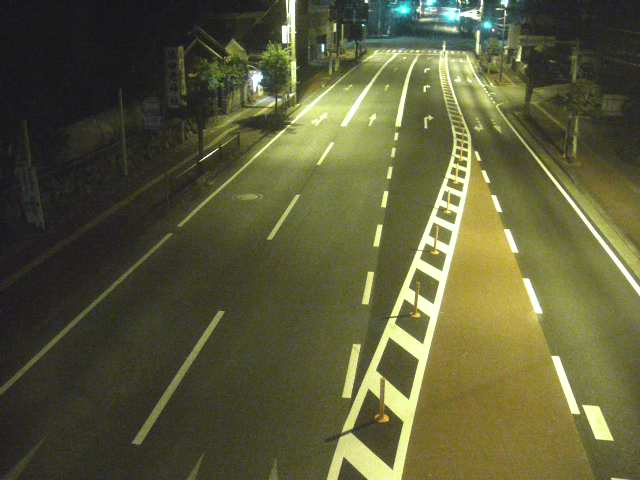 ①県道32号　猿田彦神社前